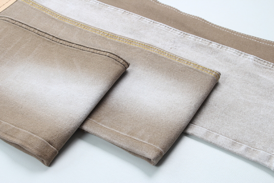 Kleurrijke lichte stretch denim stof in khaki